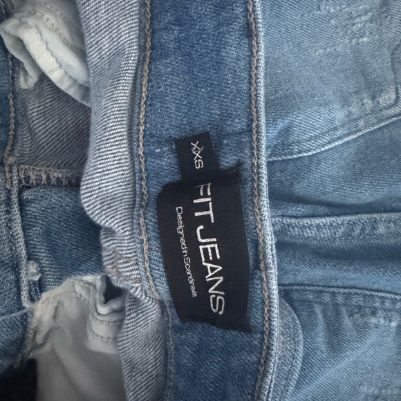 FITJEANS High Waist Blue Denim Shorts - Picture 4 of 4